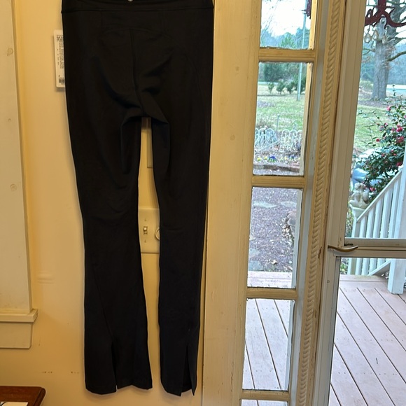 NWT Lululemon soft suedes split hem leggings - NWT - Picture 3 of 6